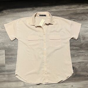 Doe & Rae Beige Short Sleeve Blouse